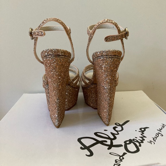 NWT Alice & Olivia Ursula Glitter Platform Wedges - Picture 8 of 11